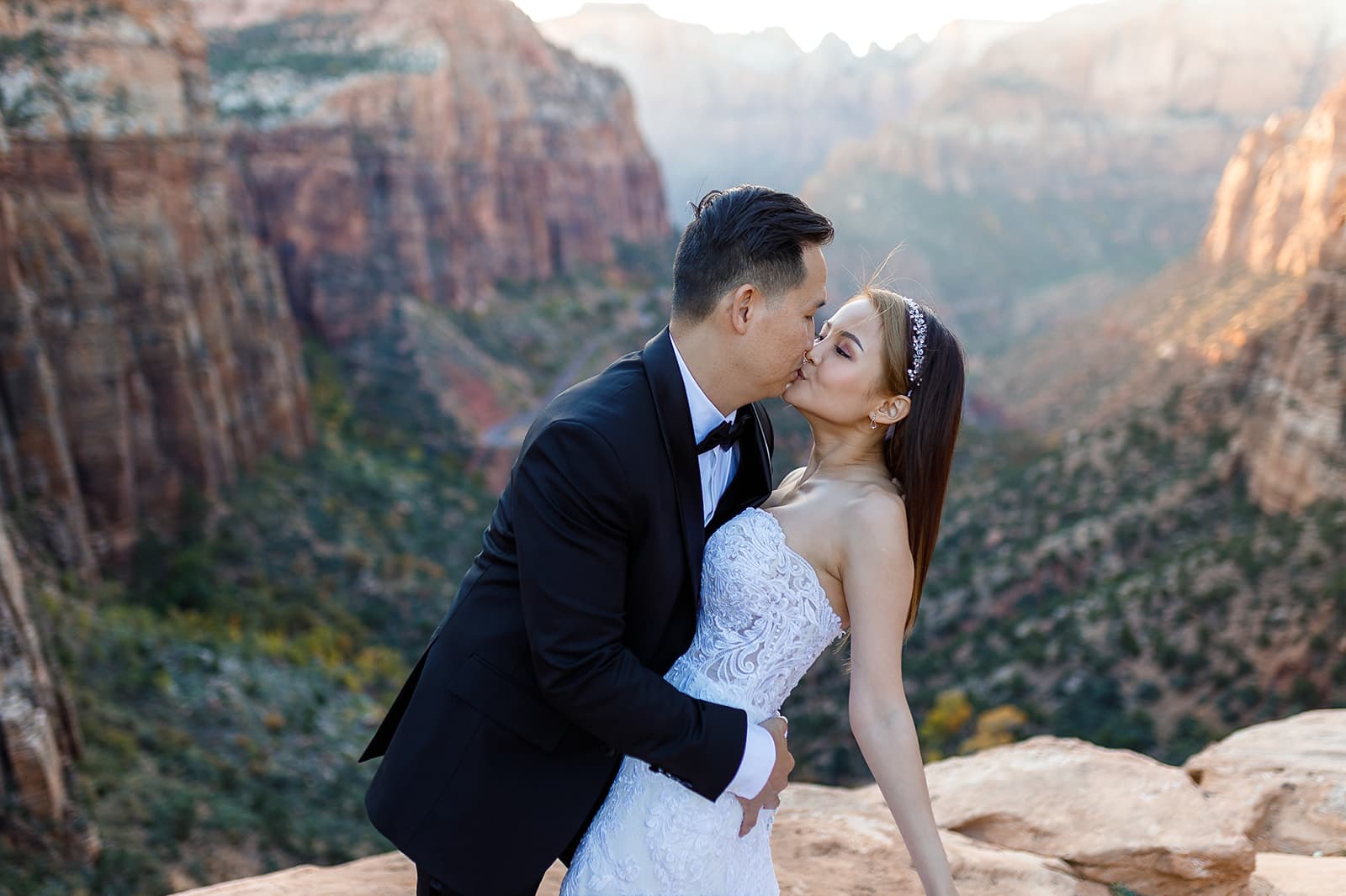 Yen & Jaden — Zion Overlook Scene — photo 11
