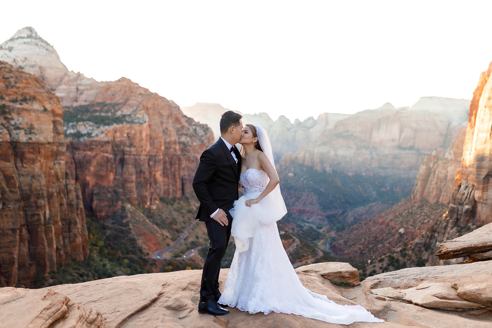 Yen & Jaden — Zion Overlook Scene — photo 36
